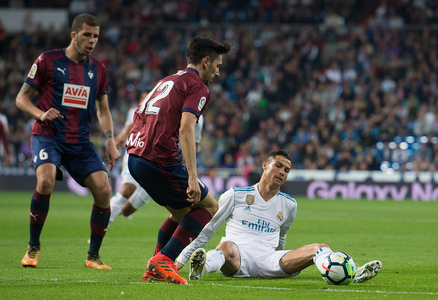 Real Madrid x Eibar - Liga Espanhola 2017/18 - Campeonato Jornada 9