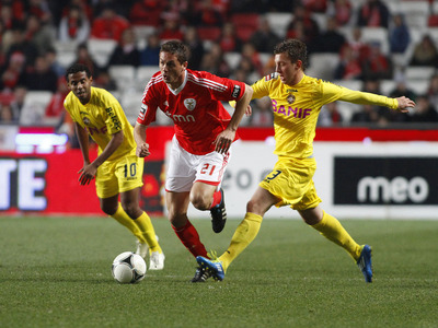 Benfica v Nacional Liga Zon Sagres J18 2011/2012 