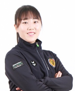 Kim Ji-won (KOR)