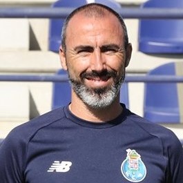 José Tavares (POR)