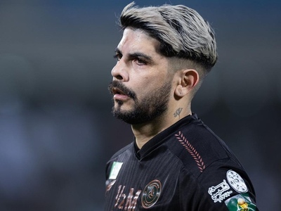 Éver Banega (ARG)