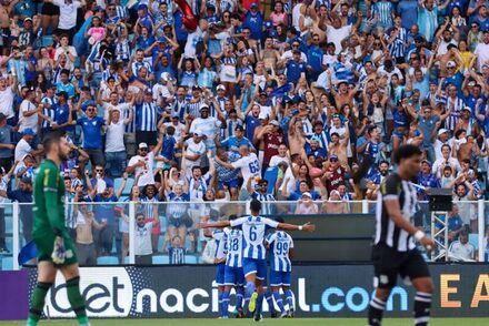 Avaí 4-0 Figueirense