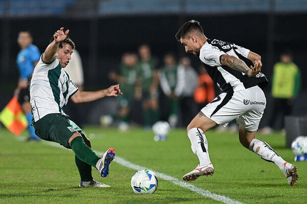 Corinthians Estende la Striscia di Vittorie: Trionfo Sul Racing in Copa Sudamericana