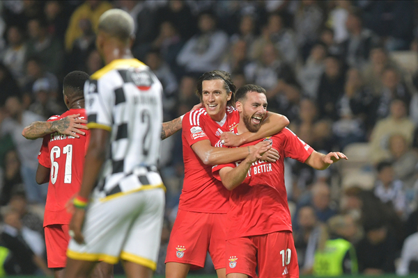 Il Besiktas conferma le trattative con il Benfica per Orkun Kk