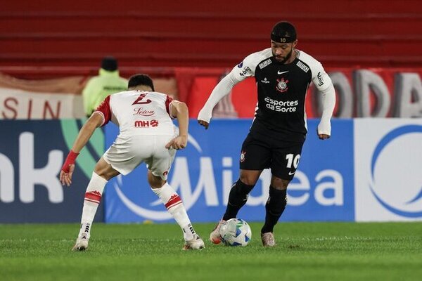 Copa Sudamericana: Huracn estende la striscia di vittorie contro il Corinthians
