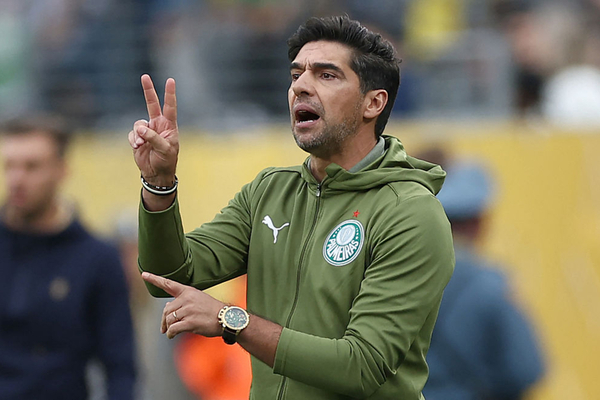 Abel si rammarica per le occasioni perse contro il Porto: 'Il calcio  cos, vince chi segna'