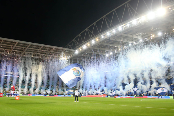 FC Porto multato dall'UEFA per inadempienze finanziarie: ecco gli importi