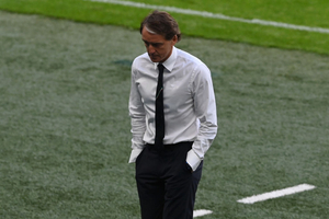 Mancini apre le porte a un possibile ritorno alla guida della nazionale italiana: nella vi...