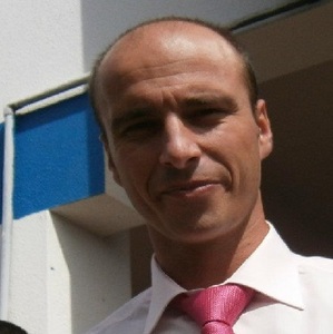 Paulo Neves (POR)