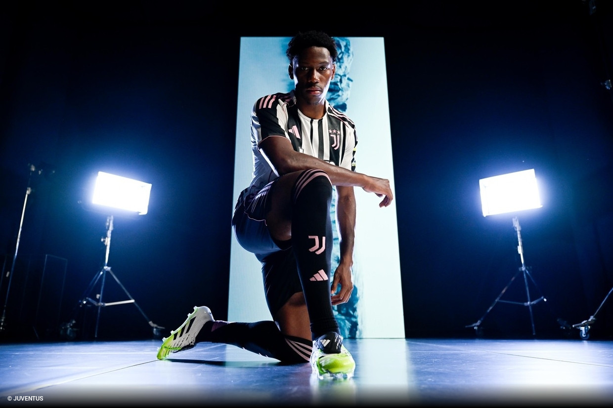 Jonathan David firma con la Juventus a costo zero